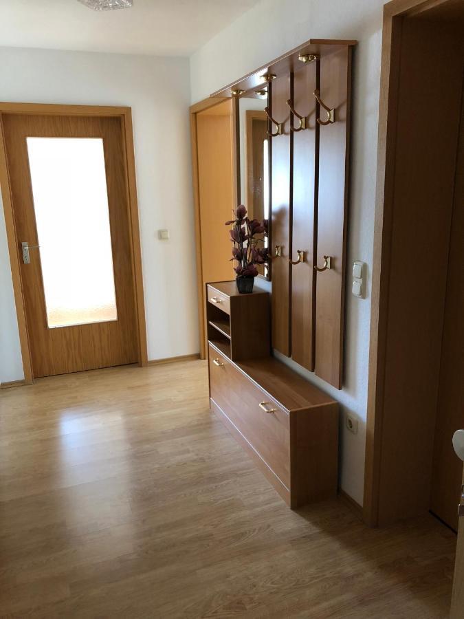 2 Zimmer Wohnung Mit Balkon - Naehe Messe Гаар Екстер'єр фото